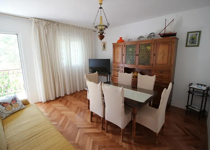 Antea * Τρογκίρ