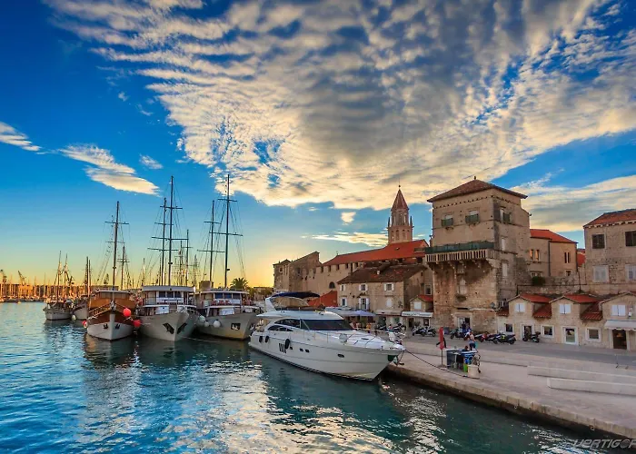 Διαμέρισμα Antea Τρογκίρ