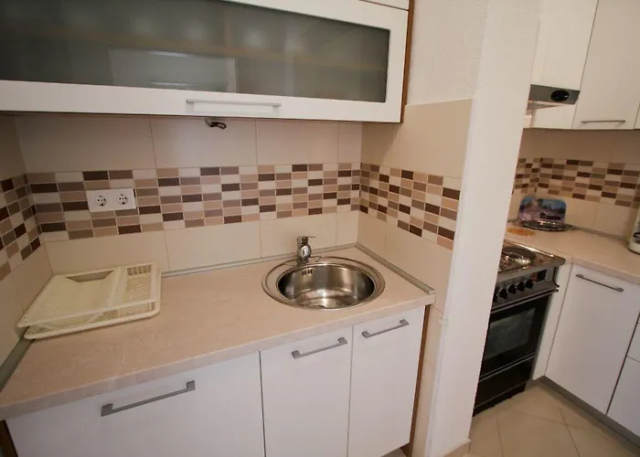 Antea Τρογκίρ